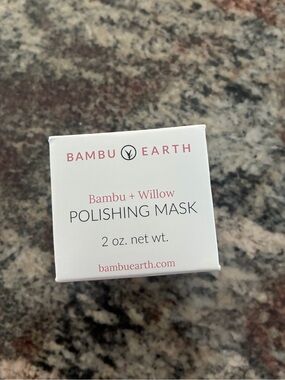 Bambu + Willow Polishing Mask — White